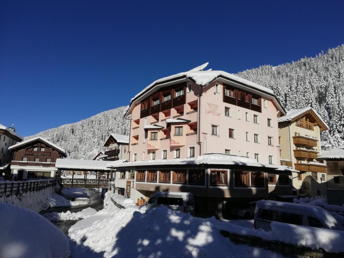 Park Hotel Санта-Катерина-Вальфурва Екстер'єр фото
