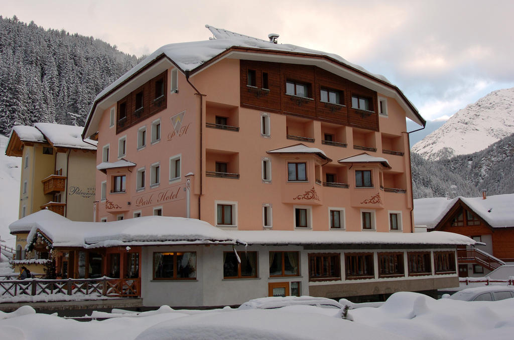 Park Hotel Санта-Катерина-Вальфурва Екстер'єр фото