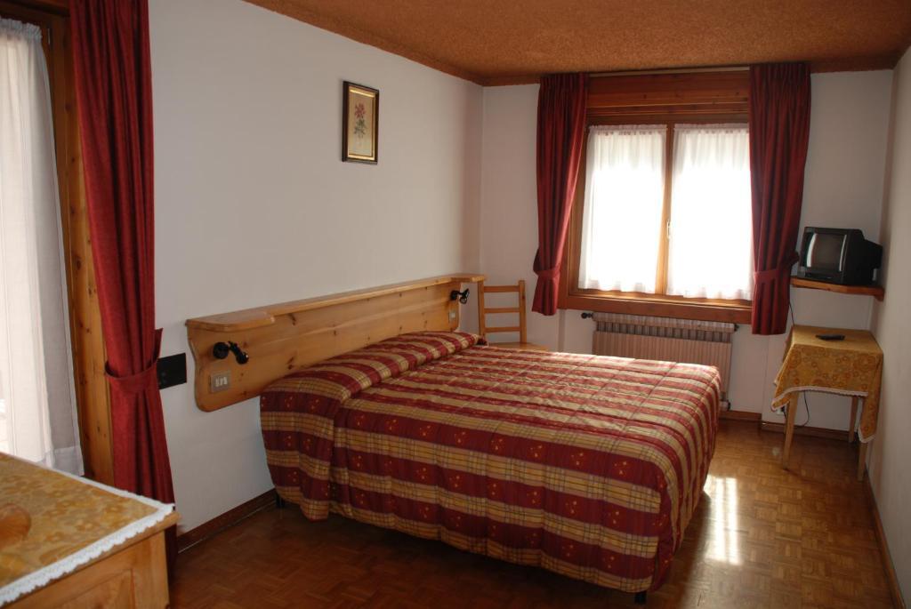 Park Hotel Санта-Катерина-Вальфурва Номер фото