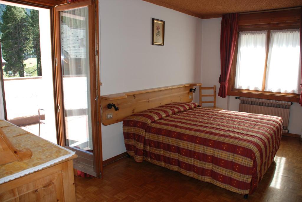 Park Hotel Санта-Катерина-Вальфурва Номер фото
