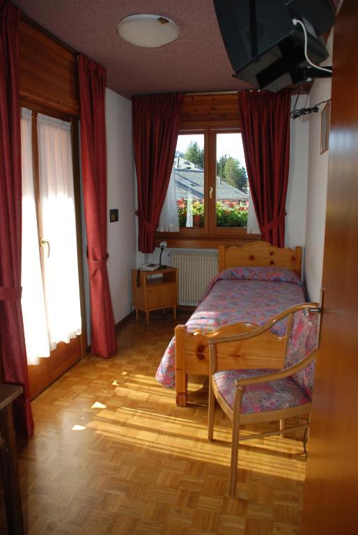 Park Hotel Санта-Катерина-Вальфурва Номер фото